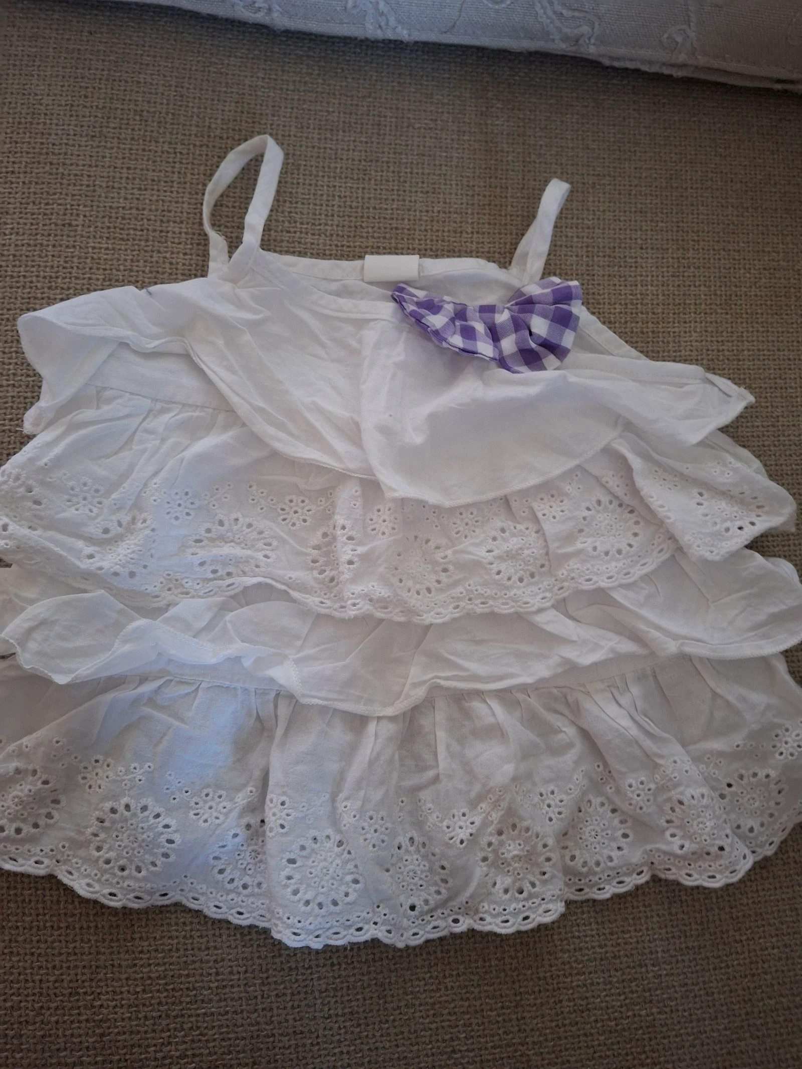 Summer girl set White ruffled top with English embroidery and purple gingham plaid shorts size 4 years – photo 2